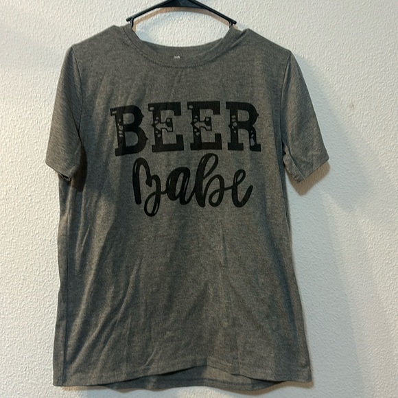 No brand “beer babe” graphic tee size medium - Picture 1 of 4
